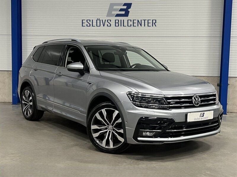 Silver Begagnad 2021 VW Tiguan Allspace R-line SUV | 359 990 kr (Bra pris) - Bild 1/4