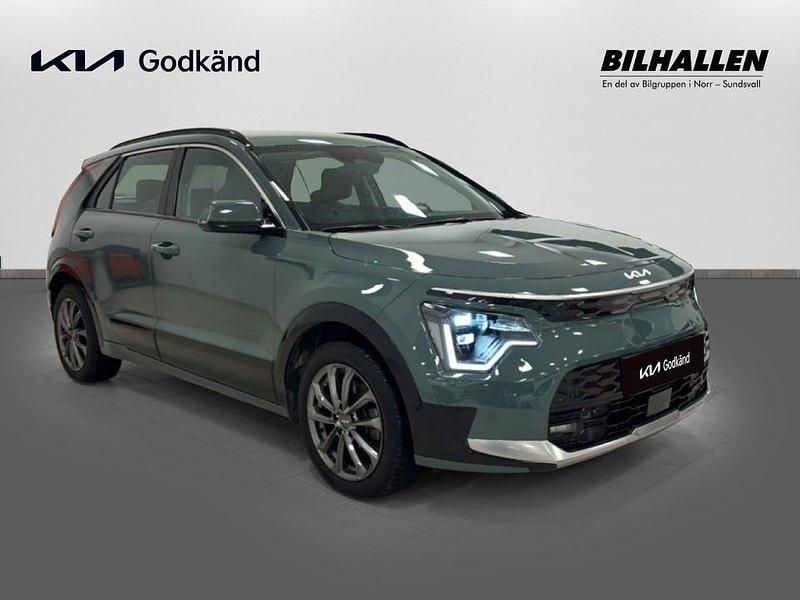 Begagnad Kia e-Niro 150 kW (204 HK) 2022 Svart SUV