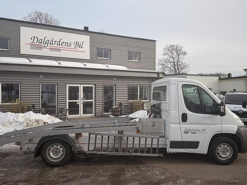 Begagnad Peugeot Boxer 150 HK (110 kW) 2013 Vit Van