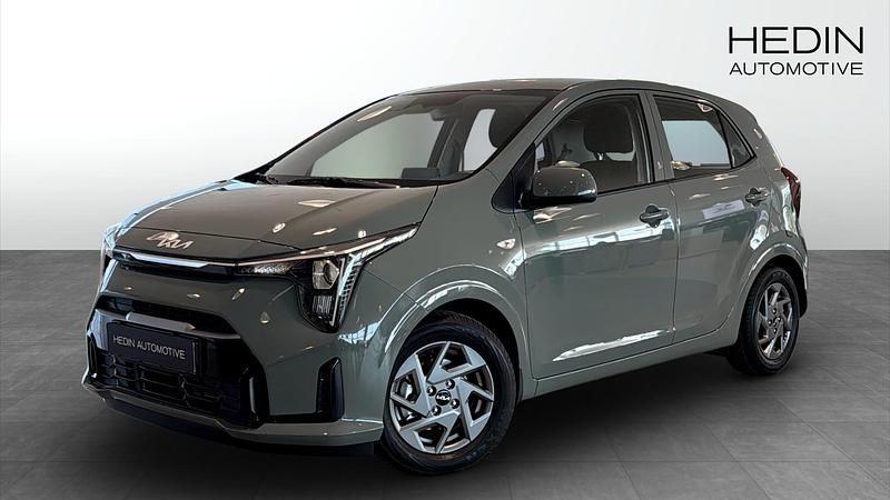 Grön Ny 2025 Kia Picanto Halvkombi | 191 846 kr (Marknadspris) - Bild 1/4