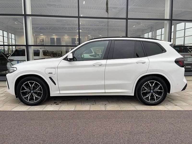 Begagnad BMW X3 M Sport 184 HK (135 kW) 2021 Vit SUV