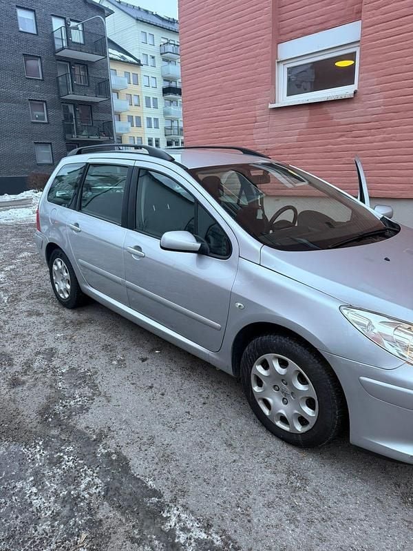 Begagnad Peugeot 307 109 HK (80 kW) 2006 Kombi
