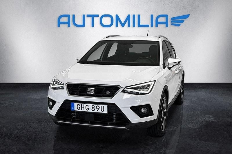 Vit Begagnad 2019 Seat Arona FR SUV | 189 900 kr (Marknadspris) - Bild 1/4
