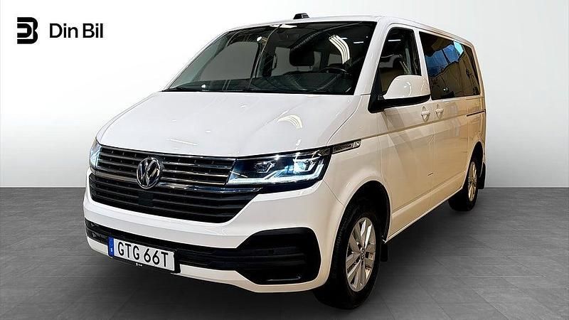 Vit (candyvit) Begagnad 2020 VW Multivan Comfortline Van | 449 900 kr - Bild 1/4
