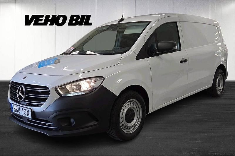 Vit Ny 2025 Mercedes Citan 110 Pickup | 324 875 kr (Bra pris) - Bild 1/4