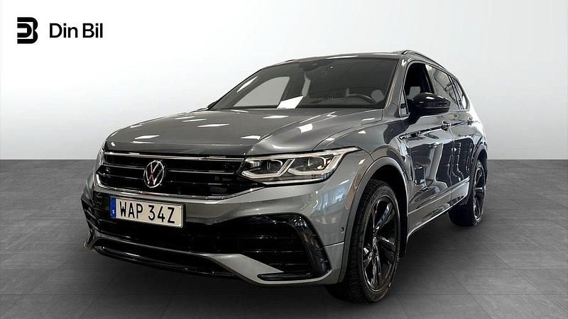 Grå Begagnad 2023 VW Tiguan Allspace R-line SUV | 424 900 kr (Lite dyr) - Bild 1/4