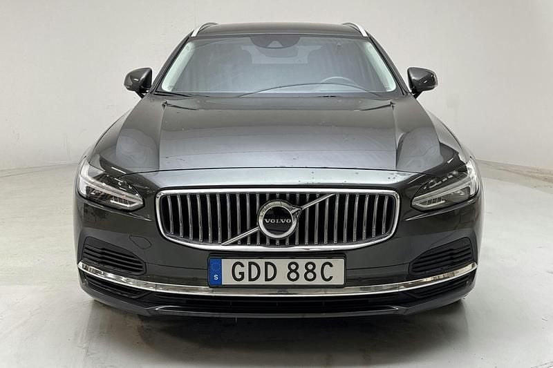 Begagnad Volvo V90 Inscription 340 HK (250 kW) 2021 Mörkgrå Kombi