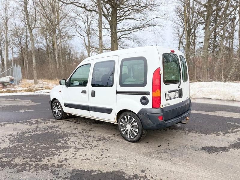 Begagnad Renault Kangoo 75 HK (55 kW) 2003 Minibuss