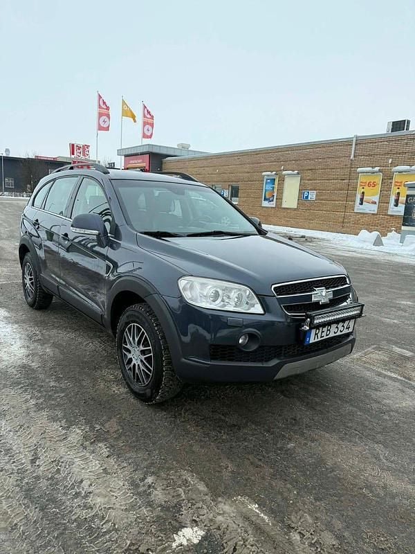 Begagnad 2007 Chevrolet Captiva SUV | 32 900 kr (Marknadspris) - Bild 1/4