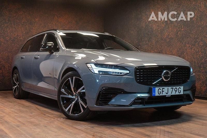 Grå Begagnad 2022 Volvo V90 R-Design Kombi | 439 500 kr (Lite dyr) - Bild 1/4