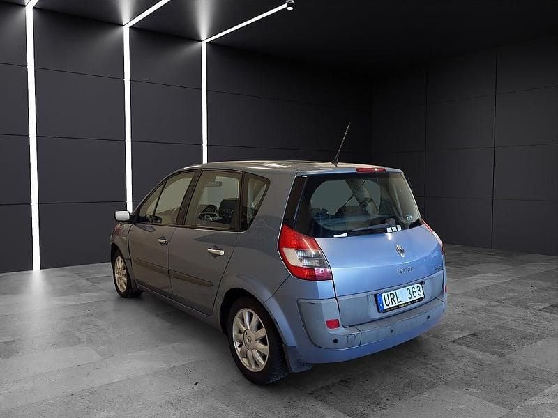 Begagnad Renault Scénic II 112 HK (82 kW) 2007 Blå Minibuss