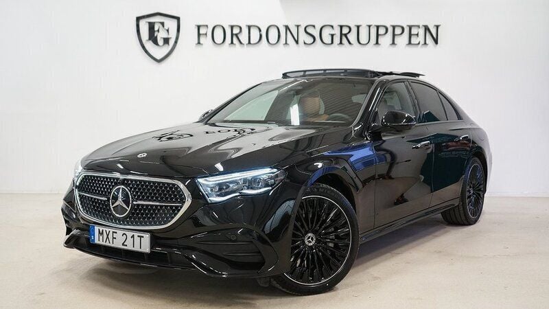 Svart Begagnad 2024 Mercedes E300 AMG Sedan | 829 800 kr - Bild 1/4