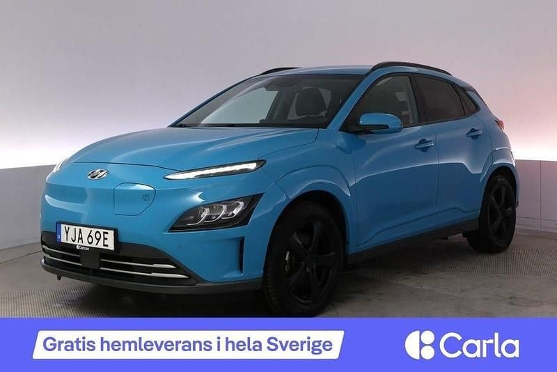 Blå Begagnad 2022 Hyundai Kona Essential SUV | 176 990 kr (Superpris) - Bild 1/4