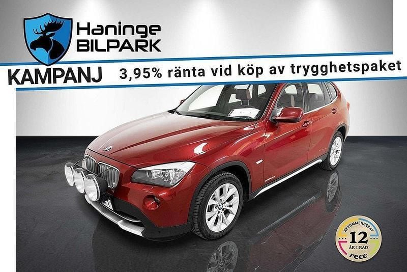 Röd Begagnad 2011 BMW X1 SUV | 79 900 kr (Marknadspris) - Bild 1/1
