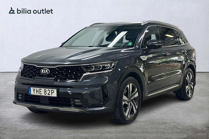 Grå Begagnad 2021 Kia Sorento 2 SUV | 409 900 kr (Marknadspris) - Bild 1/4