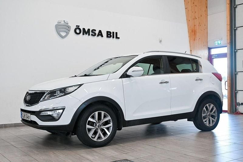 Vit Begagnad 2014 Kia Sportage Comfort SUV | 129 800 kr (Marknadspris) - Bild 1/4