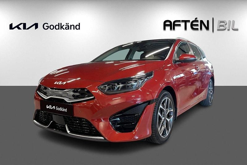 Röd Begagnad 2023 Kia Ceed Advance Kombi | 309 800 kr (Dyr) - Bild 1/3
