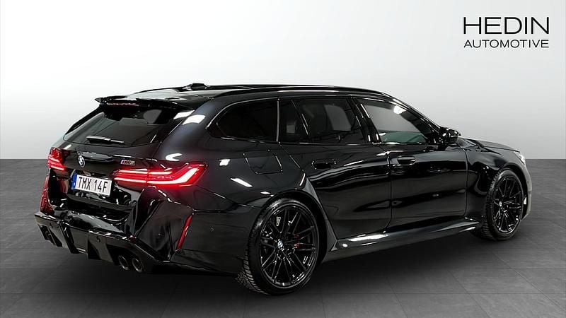 Begagnad BMW M5 Comfort Edition 728 HK (535 kW) 2025 Svart Kombi
