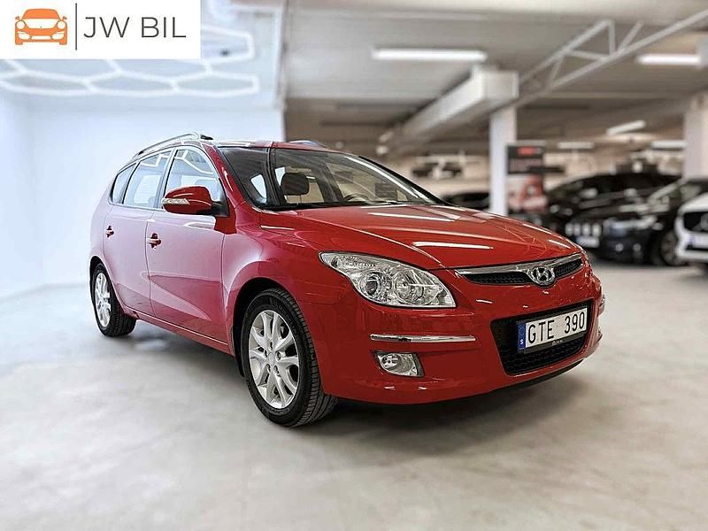 Begagnad Hyundai i30 126 HK (92 kW) 2008 Röd Kombi