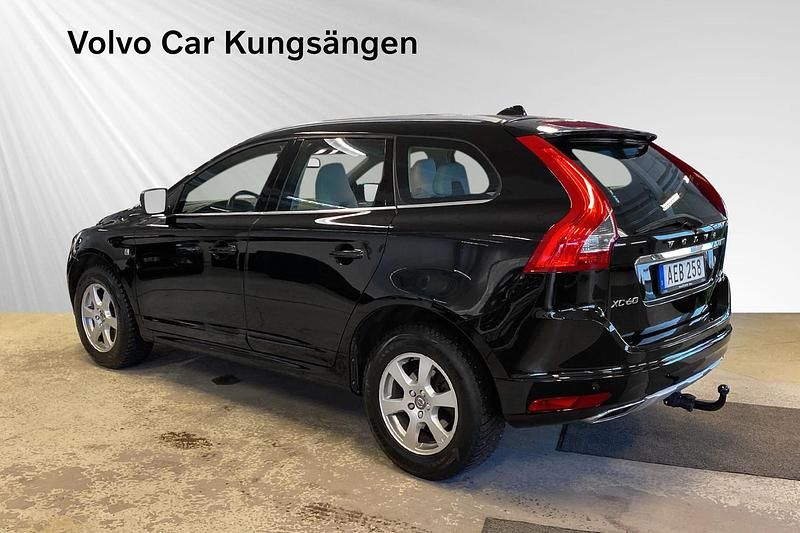 Begagnad Volvo XC60 Business Edition 190 HK (139 kW) 2015 Svart SUV
