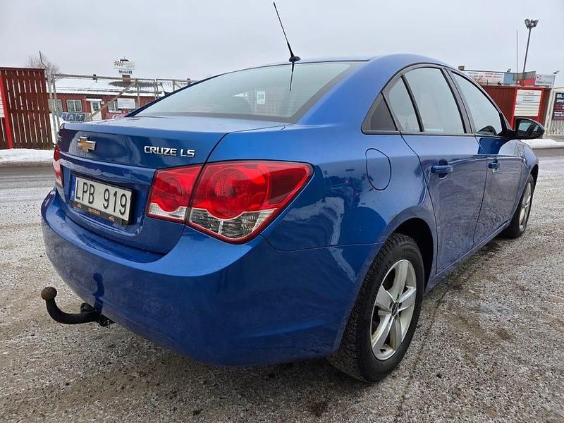 Begagnad Chevrolet Cruze 124 HK (91 kW) 2011