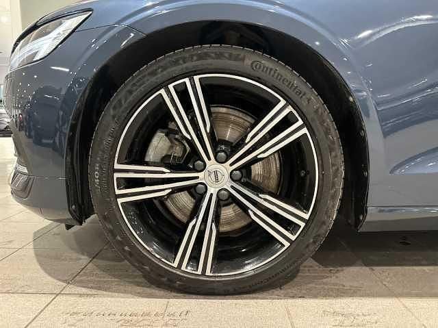 Begagnad Volvo S60 250 HK (183 kW) 2021 Sedan