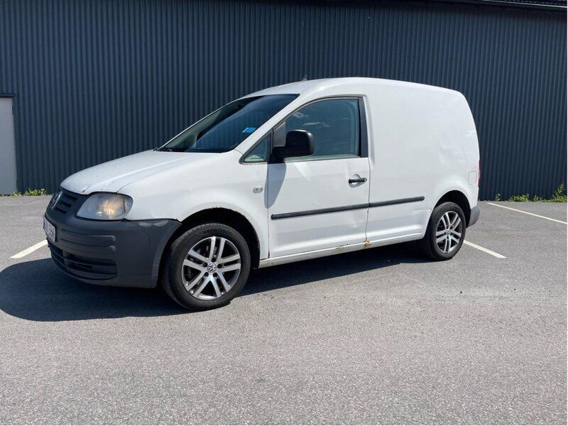 Vit Begagnad 2010 VW Caddy Minibuss | 29 000 kr (Bra pris) - Bild 1/4