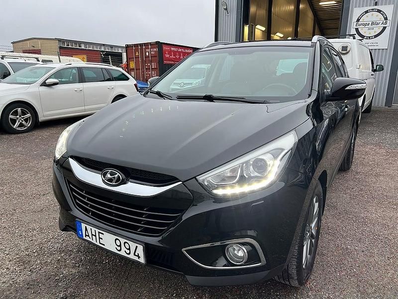 Svart Begagnad 2013 Hyundai ix35 Premium SUV | 114 900 kr (Marknadspris) - Bild 1/4