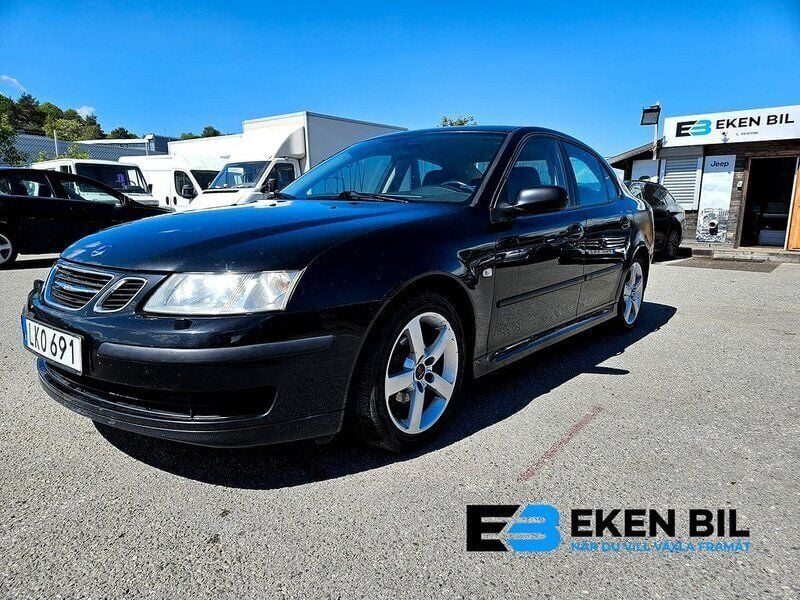 Svart Begagnad 2007 Saab 9-3 Sedan | 27 500 kr (Bra pris) - Bild 1/3