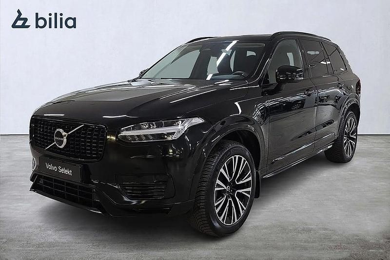 Begagnad Volvo XC90 Plus 455 HK (334 kW) 2022 Svart SUV