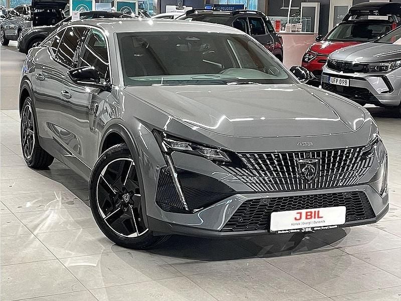 Grå Begagnad 2024 Peugeot 408 GT GT SUV | 319 900 kr (Bra pris) - Bild 1/4