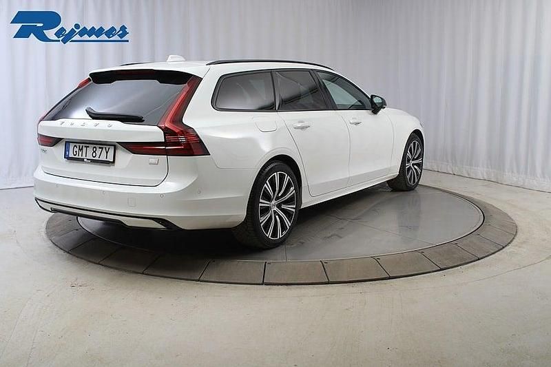 Begagnad Volvo V90 R-Design Pro 391 HK (287 kW) 2021 Vit Kombi