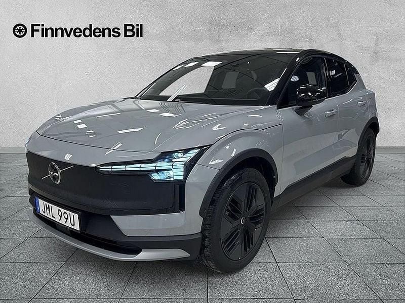 Grå Begagnad 2025 Volvo EX30 Ultra SUV | 550 000 kr - Bild 1/4