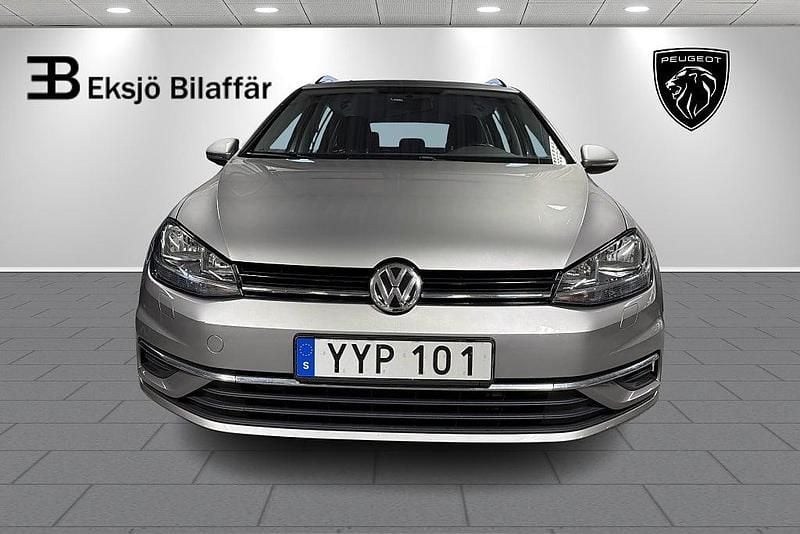 Begagnad VW Golf VII 116 HK (85 kW) 2017 Silvermetallic Kombi