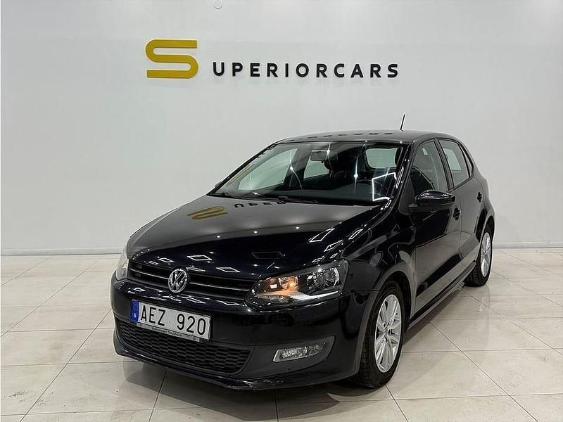 Svart Begagnad 2010 VW Polo Halvkombi | 69 900 kr (Marknadspris) - Bild 1/4