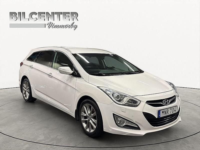 Begagnad Hyundai i40 136 HK (100 kW) 2014 Vit Kombi