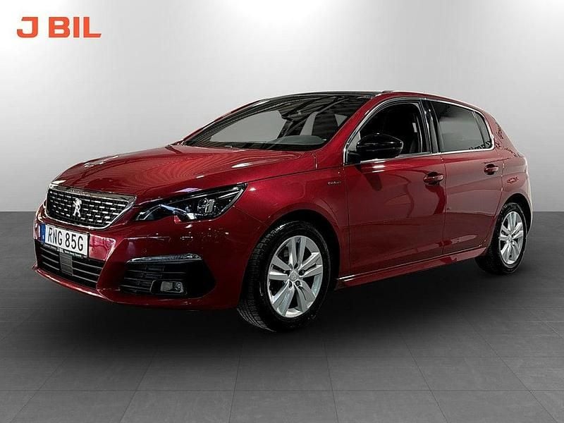 Röd Begagnad 2019 Peugeot 308 GT-line Halvkombi | 159 900 kr (Marknadspris) - Bild 1/3