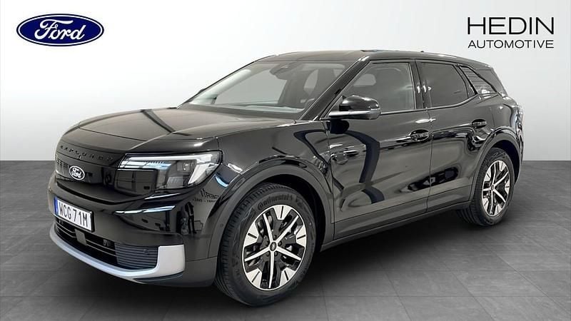 Svart (black) Ny 2025 Ford Explorer Business Edition SUV | 514 900 kr (Marknadspris) - Bild 1/4