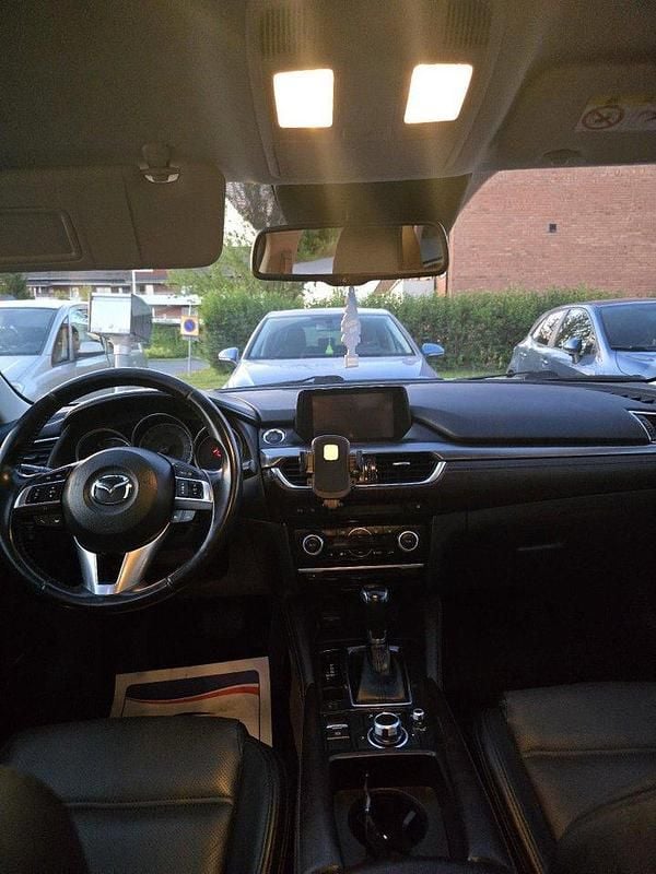 Vit Begagnad 2015 Mazda 6 Kombi | 127 000 kr (Marknadspris) - Bild 1/4