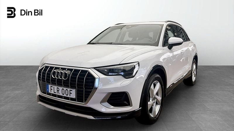 Ibisvit Begagnad 2022 Audi Q3 Advanced Plus SUV | 309 000 kr (Marknadspris) - Bild 1/4