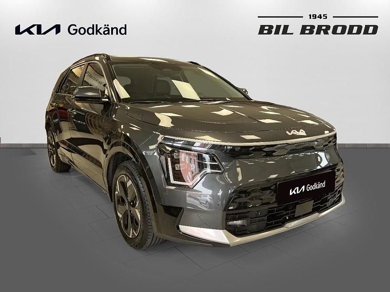 Begagnad Kia e-Niro 152 kW (207 HK) 2022 Grå SUV