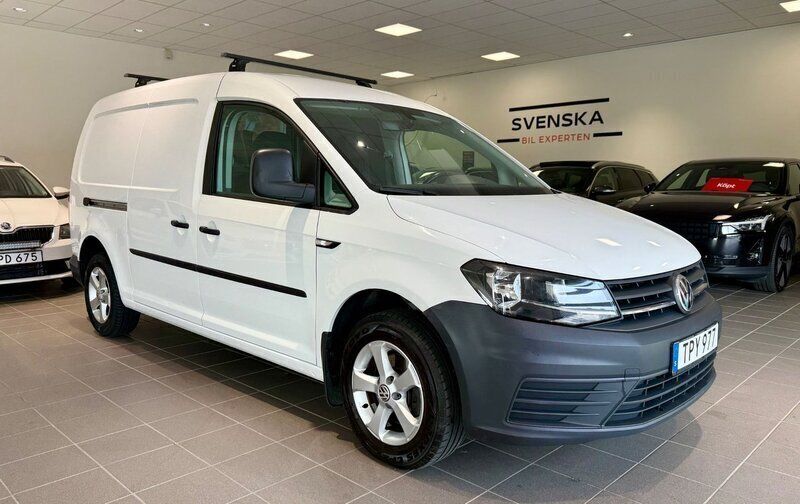 Vit Begagnad 2018 VW Caddy Maxi Minibuss | 173 900 kr (Marknadspris) - Bild 1/4