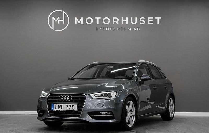 Grå Begagnad 2013 Audi A3 Sportback Ambition Halvkombi | 129 900 kr - Bild 1/4