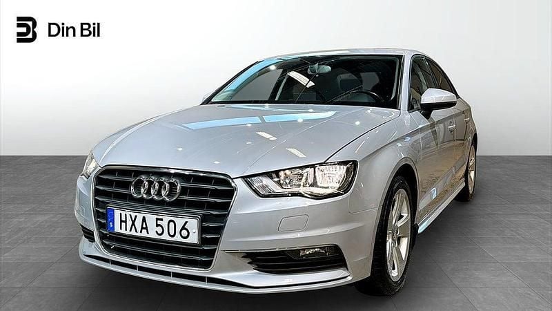 Begagnad Audi A3 Sport 125 HK (91 kW) 2014 Grå Sedan