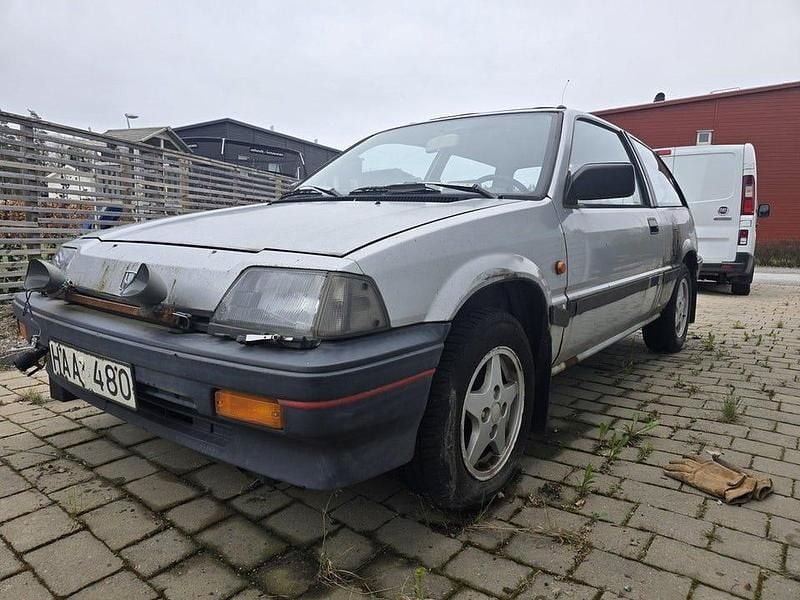 Begagnad 1985 Honda Civic Halvkombi | 5 500 kr - Bild 1/4