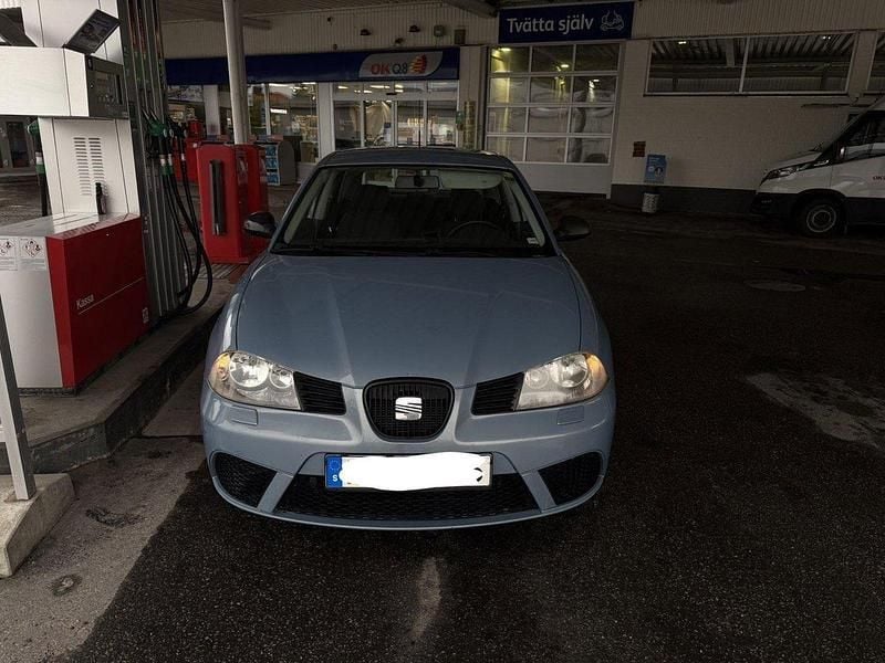 Begagnad 2007 Seat Ibiza Halvkombi | 19 900 kr - Bild 1/4
