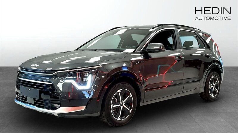 Grå Ny 2024 Kia Niro 2 SUV | 384 200 kr - Bild 1/4