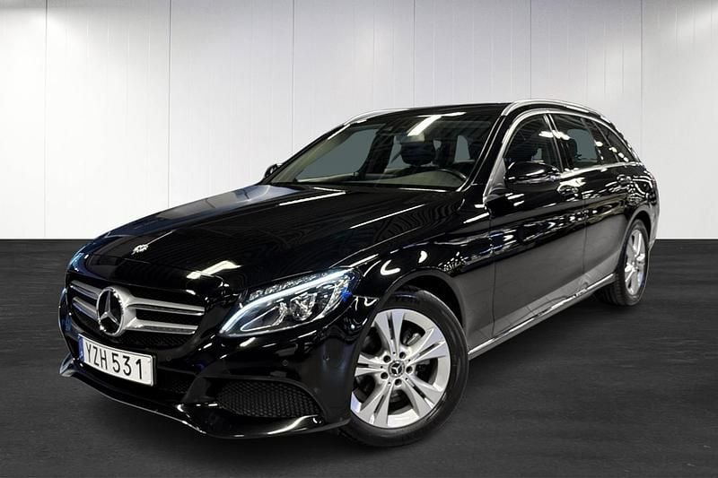 Begagnad Mercedes C180 Avantgarde 156 HK (114 kW) 2018 Svart Kombi