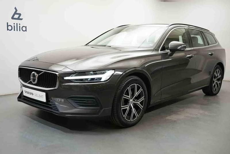 Grå Begagnad 2023 Volvo V60 Kombi | 329 900 kr (Marknadspris) - Bild 1/1
