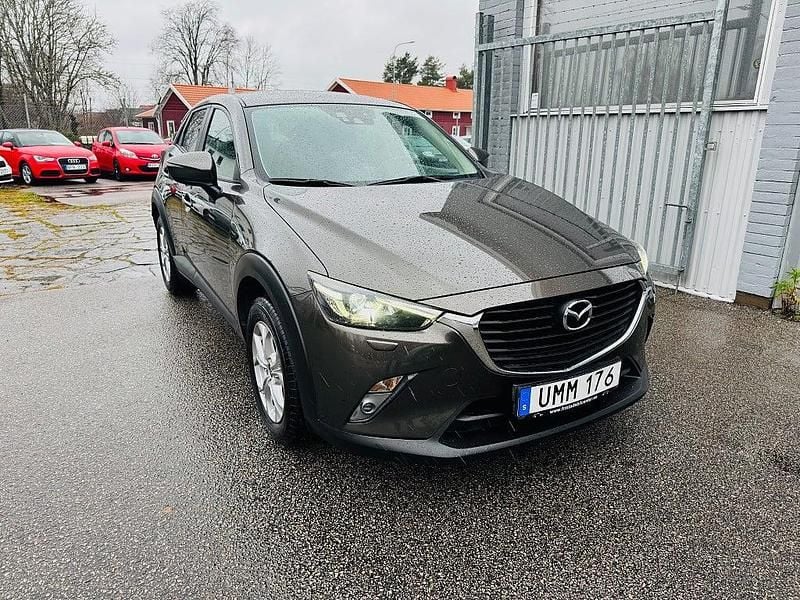 Brun Begagnad 2016 Mazda CX-3 SUV | 149 900 kr (Marknadspris) - Bild 1/4